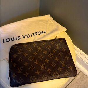 Louis Vuitton Pouch